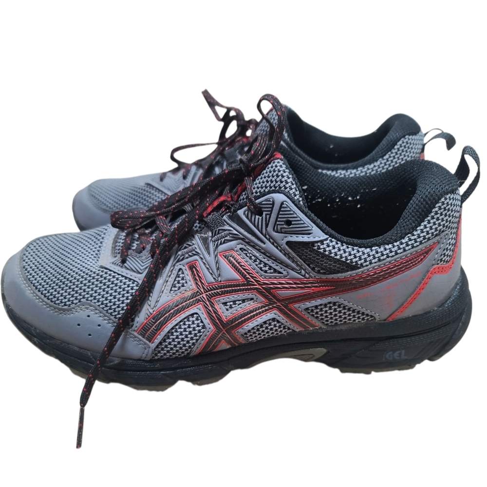 ASICS Women's Gray and Red Train Running Shoes, Gel Venture 8
